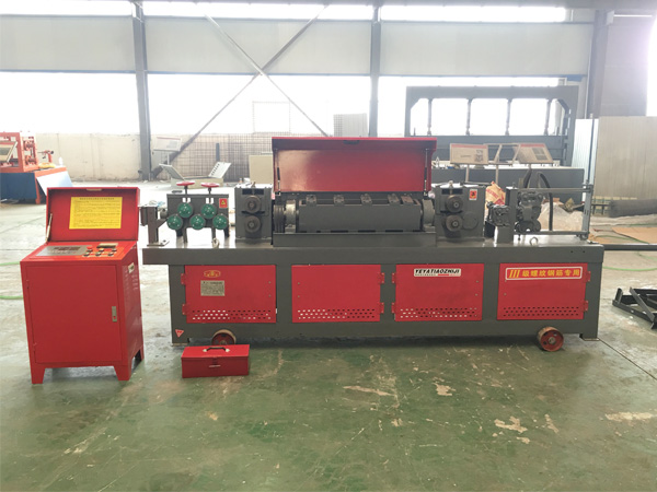 液壓調(diào)直機